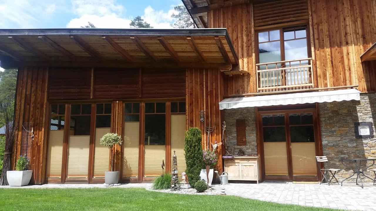 Ferienwohnung Bettina Berg im Drautal Ngoại thất bức ảnh